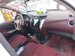 نيسان نافارا